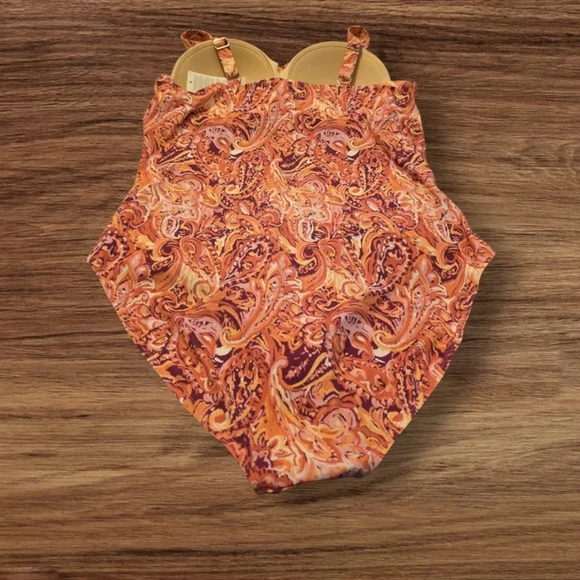 Isaac Mizrahi Live! Bridgehampton One-Piece Swimsuit - Picture 2 of 4